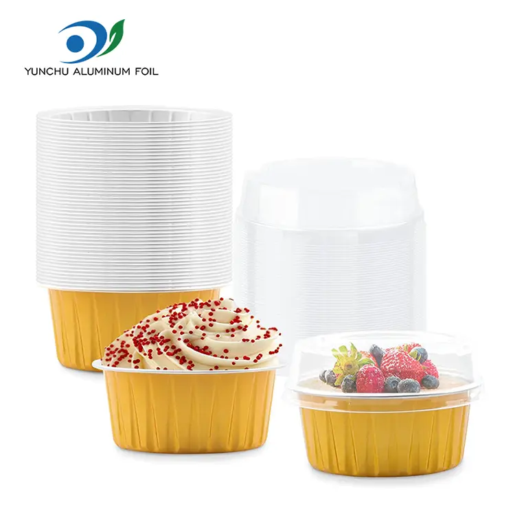 Тркалезни печени колачи со мазни wallидови на алуминиумска фолија